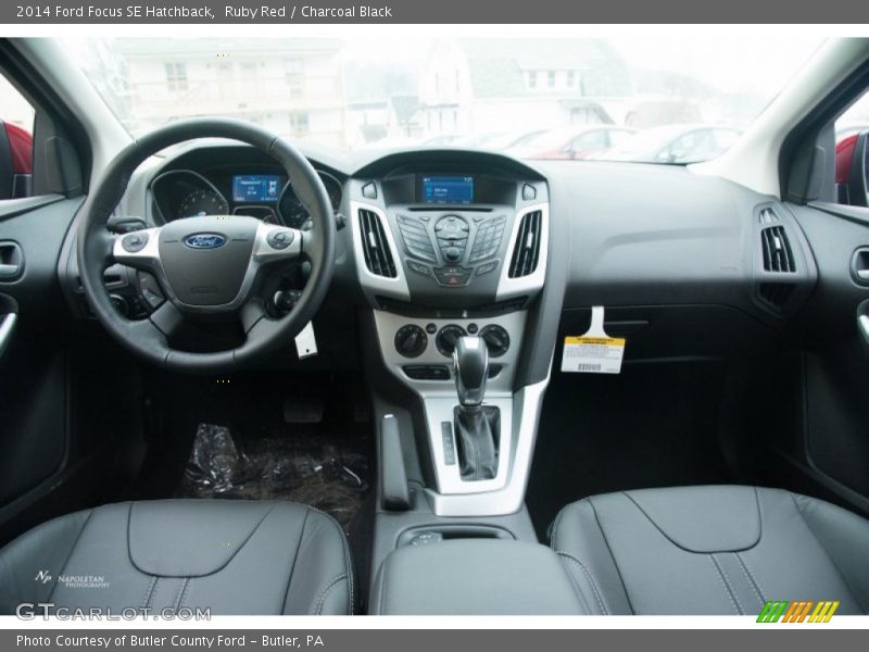 Dashboard of 2014 Focus SE Hatchback