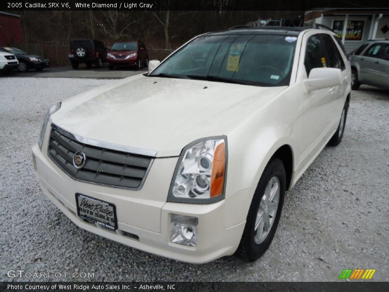 White Diamond / Light Gray 2005 Cadillac SRX V6