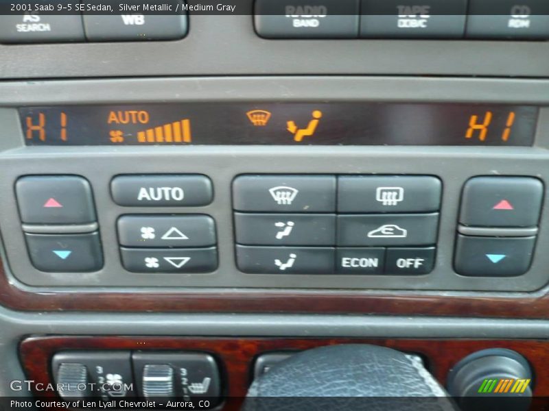 Silver Metallic / Medium Gray 2001 Saab 9-5 SE Sedan