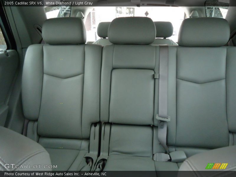 White Diamond / Light Gray 2005 Cadillac SRX V6
