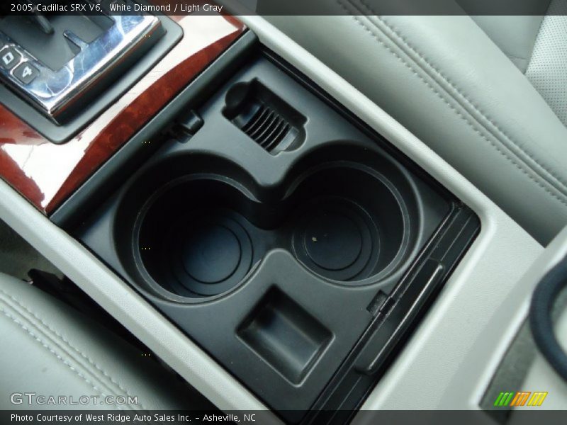 White Diamond / Light Gray 2005 Cadillac SRX V6