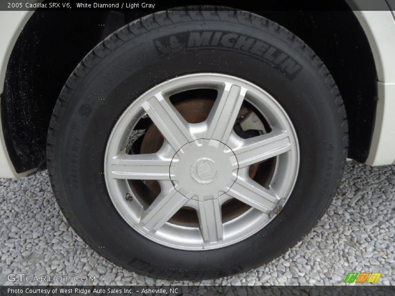 White Diamond / Light Gray 2005 Cadillac SRX V6
