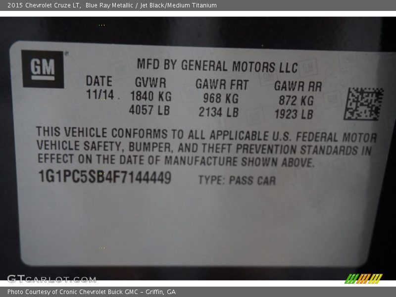 Blue Ray Metallic / Jet Black/Medium Titanium 2015 Chevrolet Cruze LT