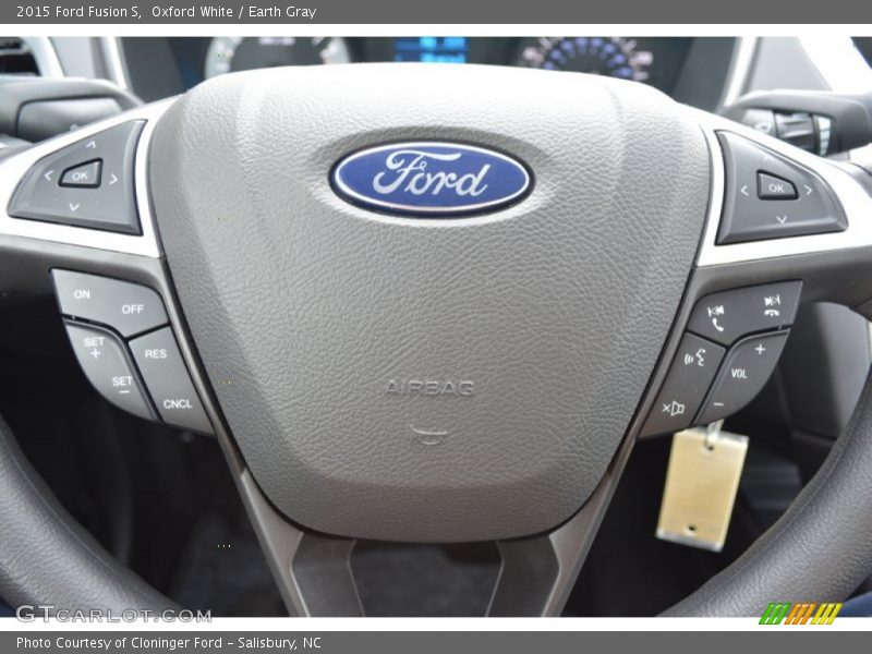 Oxford White / Earth Gray 2015 Ford Fusion S