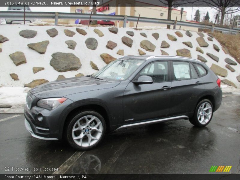 Mineral Grey Metallic / Black 2015 BMW X1 xDrive28i