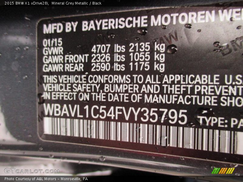 Mineral Grey Metallic / Black 2015 BMW X1 xDrive28i