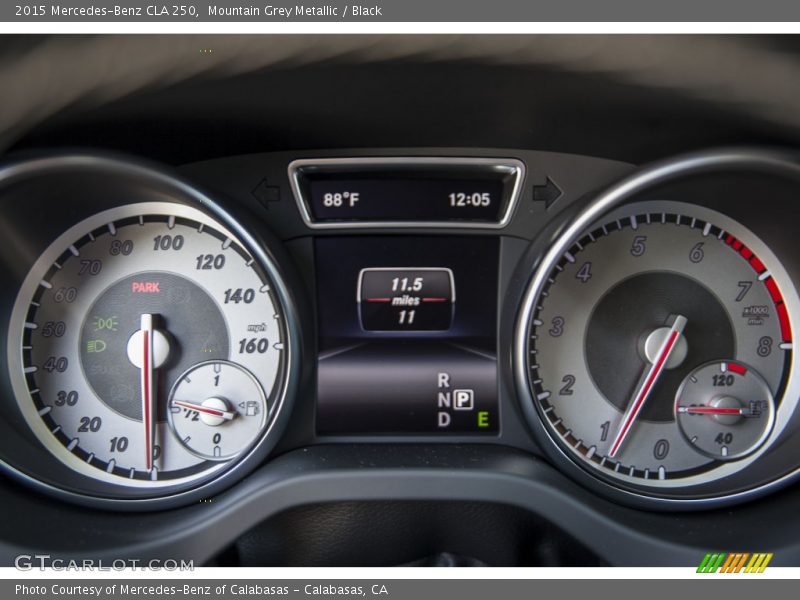 Mountain Grey Metallic / Black 2015 Mercedes-Benz CLA 250