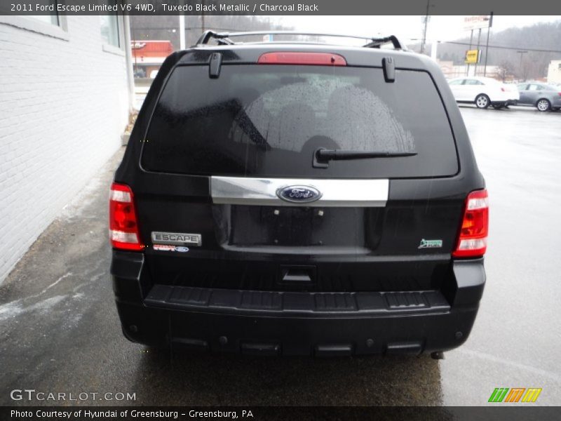 Tuxedo Black Metallic / Charcoal Black 2011 Ford Escape Limited V6 4WD