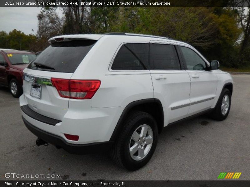 Bright White / Dark Graystone/Medium Graystone 2013 Jeep Grand Cherokee Laredo 4x4