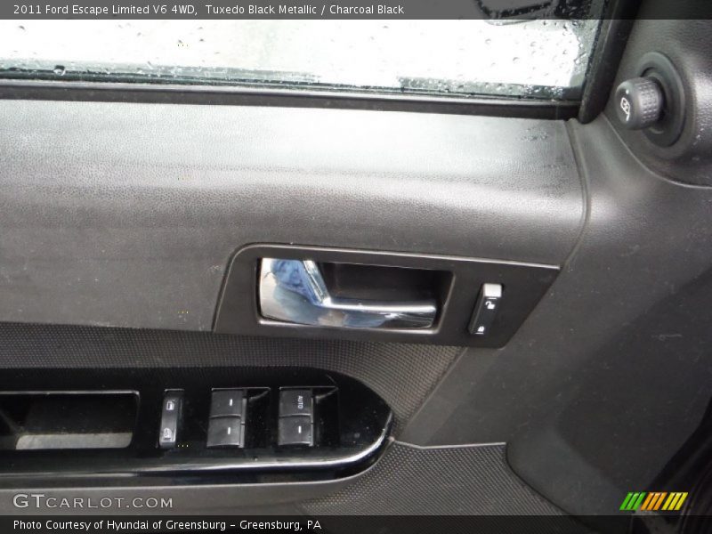 Tuxedo Black Metallic / Charcoal Black 2011 Ford Escape Limited V6 4WD