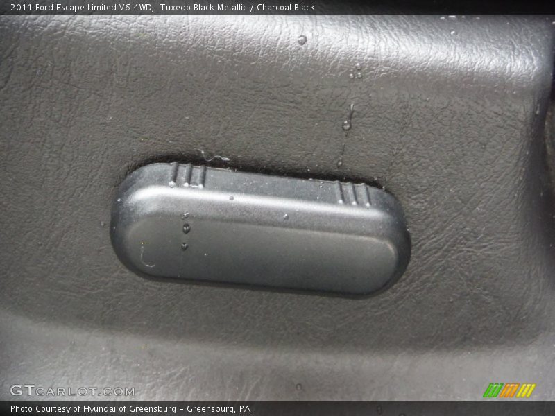 Tuxedo Black Metallic / Charcoal Black 2011 Ford Escape Limited V6 4WD