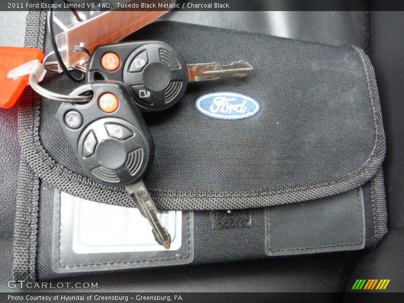 Tuxedo Black Metallic / Charcoal Black 2011 Ford Escape Limited V6 4WD