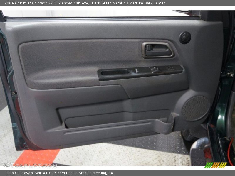 Dark Green Metallic / Medium Dark Pewter 2004 Chevrolet Colorado Z71 Extended Cab 4x4