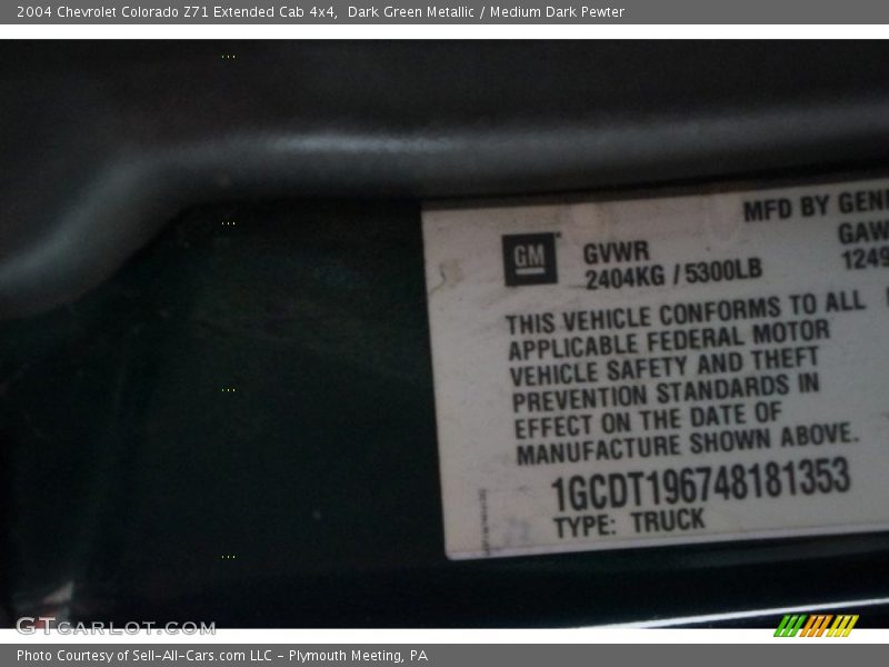 Dark Green Metallic / Medium Dark Pewter 2004 Chevrolet Colorado Z71 Extended Cab 4x4