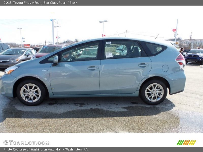 Sea Glass Pearl / Black 2015 Toyota Prius v Four