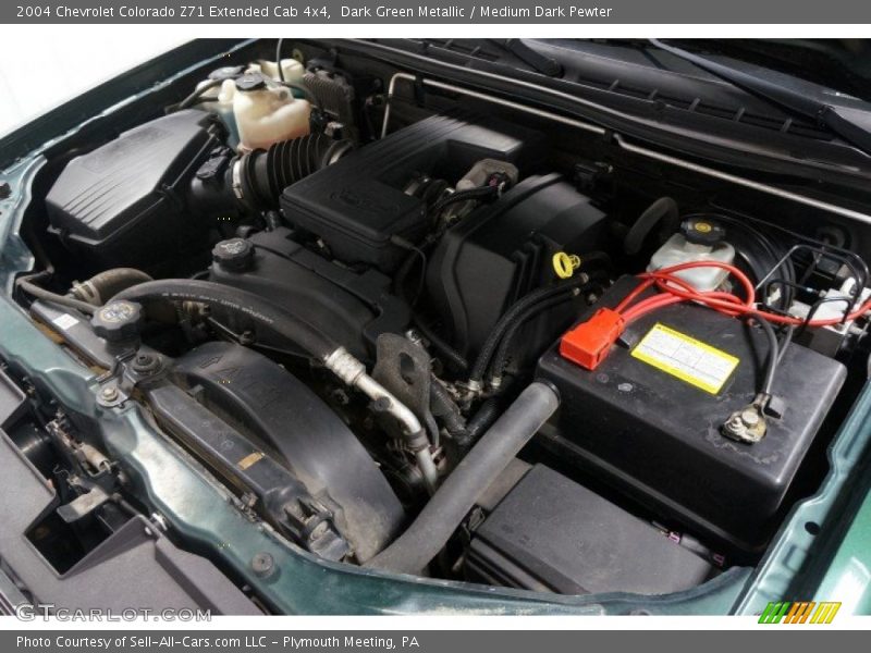 Dark Green Metallic / Medium Dark Pewter 2004 Chevrolet Colorado Z71 Extended Cab 4x4