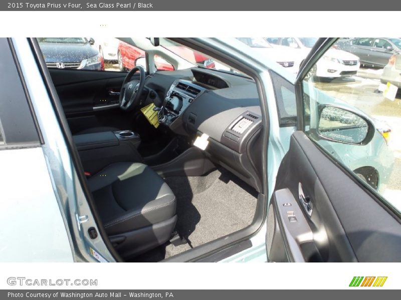 Sea Glass Pearl / Black 2015 Toyota Prius v Four