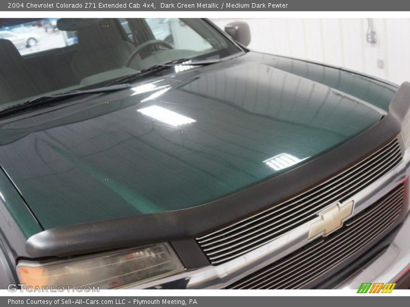 Dark Green Metallic / Medium Dark Pewter 2004 Chevrolet Colorado Z71 Extended Cab 4x4