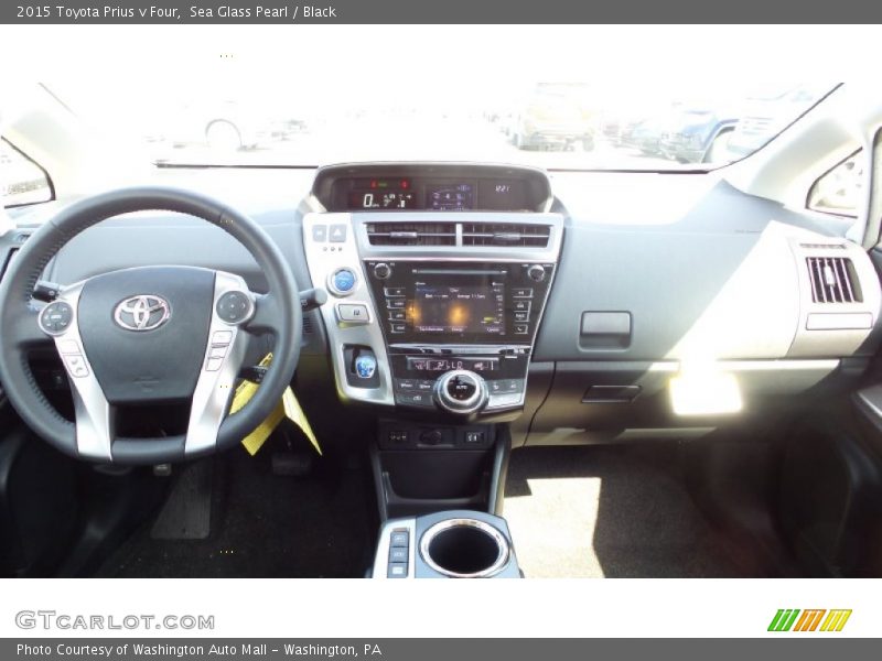 Sea Glass Pearl / Black 2015 Toyota Prius v Four