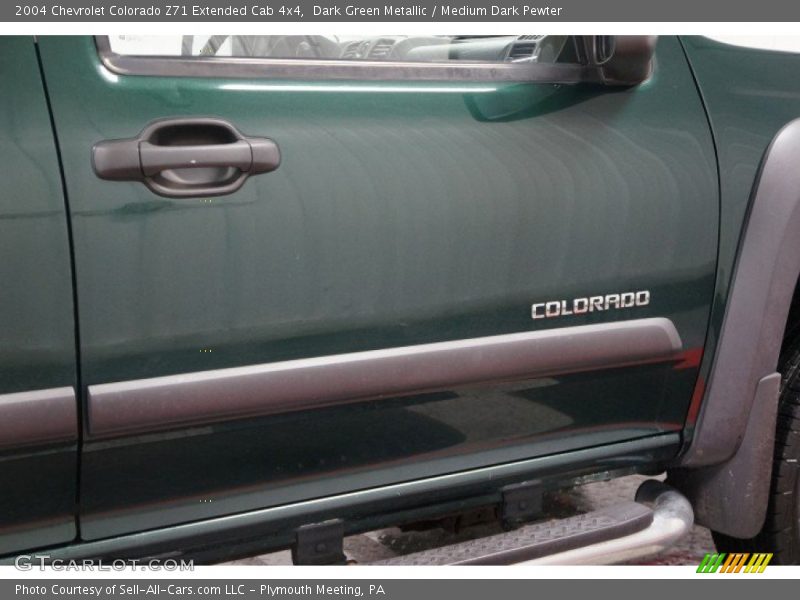 Dark Green Metallic / Medium Dark Pewter 2004 Chevrolet Colorado Z71 Extended Cab 4x4