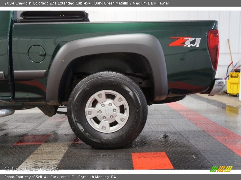 Dark Green Metallic / Medium Dark Pewter 2004 Chevrolet Colorado Z71 Extended Cab 4x4