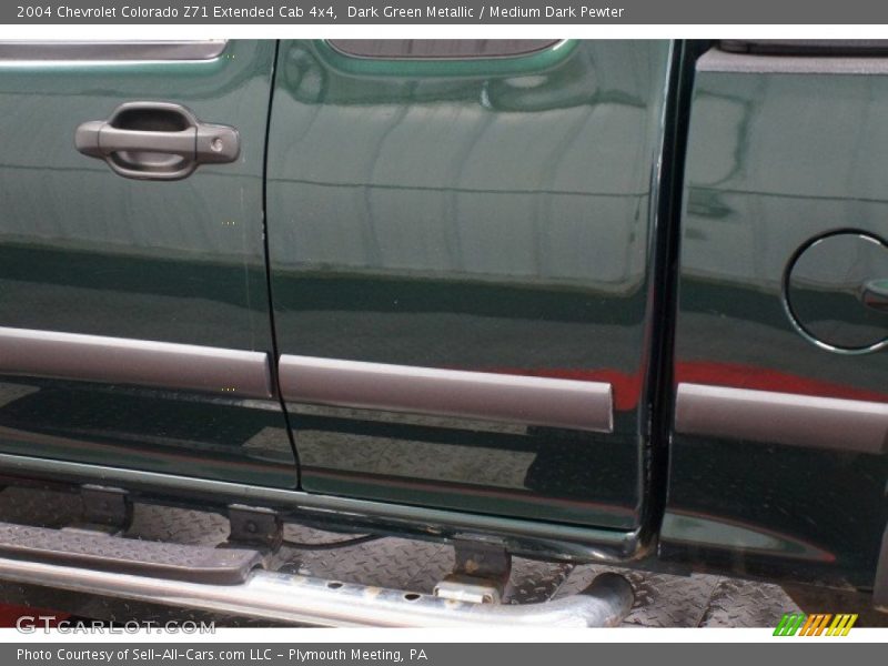 Dark Green Metallic / Medium Dark Pewter 2004 Chevrolet Colorado Z71 Extended Cab 4x4