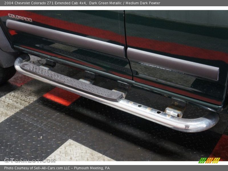 Dark Green Metallic / Medium Dark Pewter 2004 Chevrolet Colorado Z71 Extended Cab 4x4