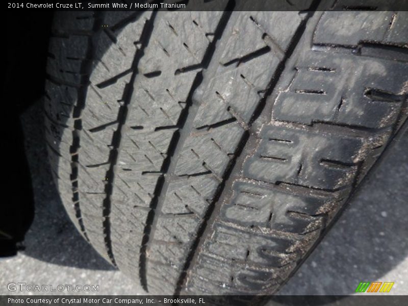 Summit White / Medium Titanium 2014 Chevrolet Cruze LT