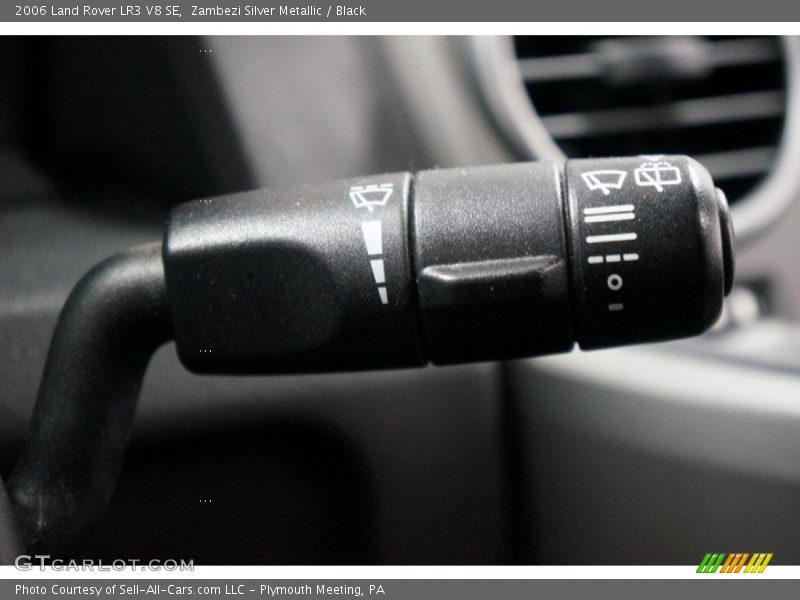 Zambezi Silver Metallic / Black 2006 Land Rover LR3 V8 SE