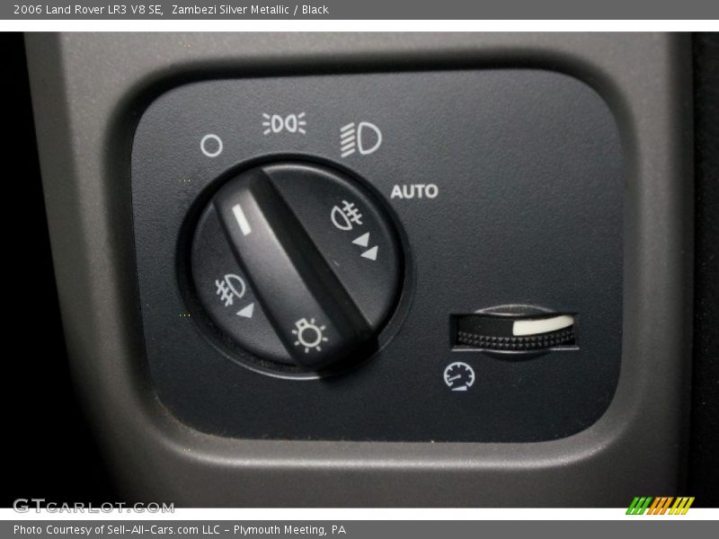 Zambezi Silver Metallic / Black 2006 Land Rover LR3 V8 SE