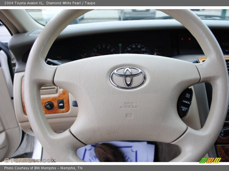 Diamond White Pearl / Taupe 2004 Toyota Avalon XL