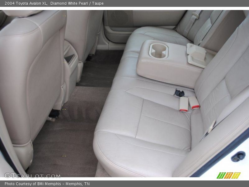 Diamond White Pearl / Taupe 2004 Toyota Avalon XL