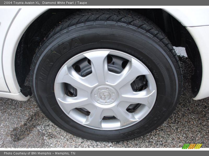 Diamond White Pearl / Taupe 2004 Toyota Avalon XL