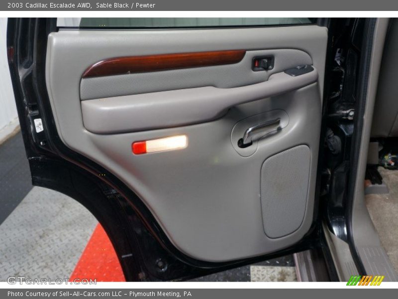 Sable Black / Pewter 2003 Cadillac Escalade AWD