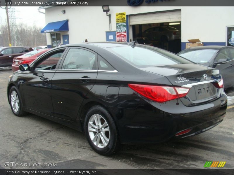 Midnight Black / Gray 2013 Hyundai Sonata GLS