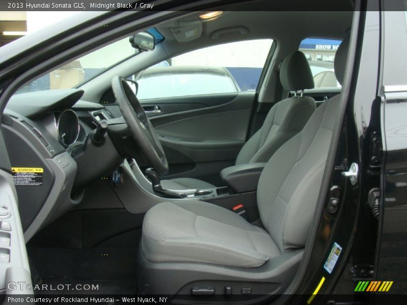 Midnight Black / Gray 2013 Hyundai Sonata GLS