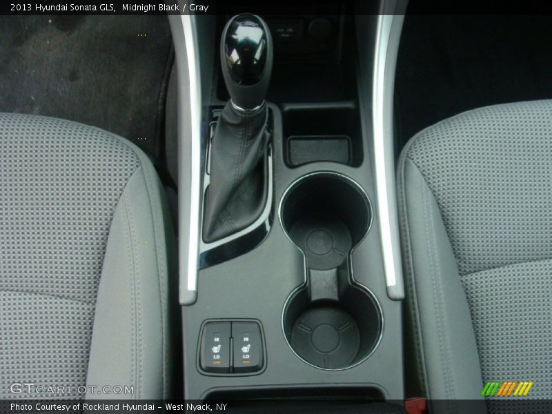 Midnight Black / Gray 2013 Hyundai Sonata GLS