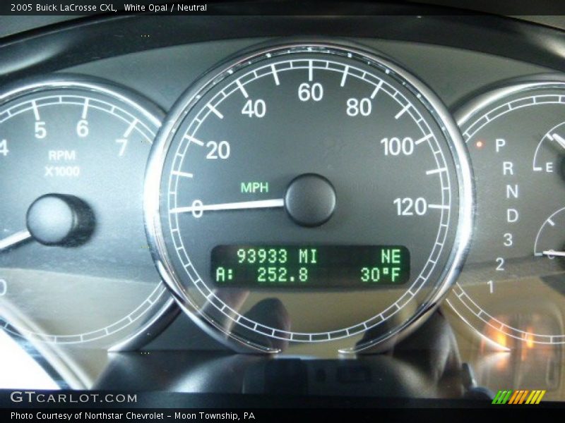 White Opal / Neutral 2005 Buick LaCrosse CXL