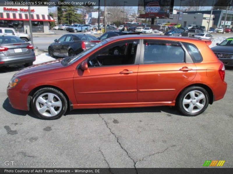 Electric Orange / Gray 2008 Kia Spectra 5 SX Wagon
