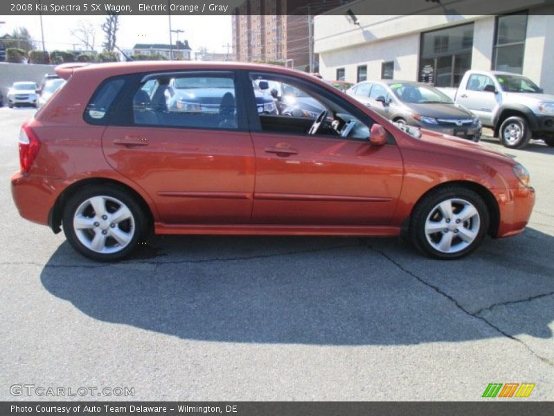 Electric Orange / Gray 2008 Kia Spectra 5 SX Wagon