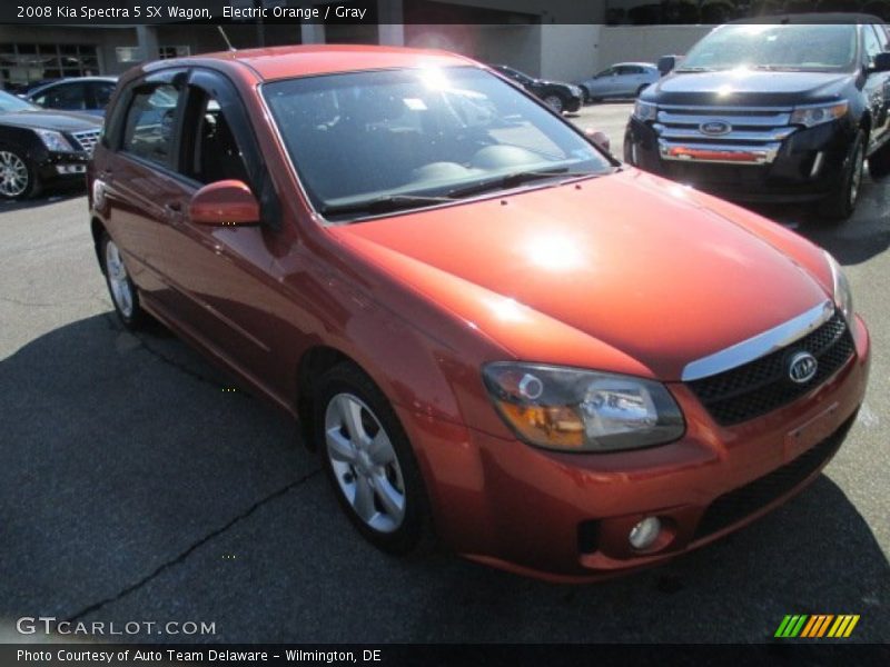 Electric Orange / Gray 2008 Kia Spectra 5 SX Wagon