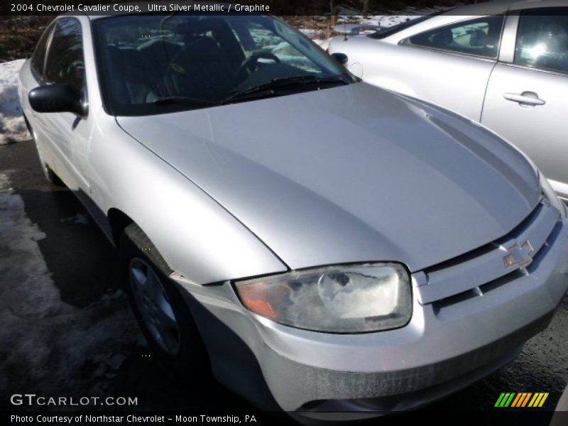 Ultra Silver Metallic / Graphite 2004 Chevrolet Cavalier Coupe