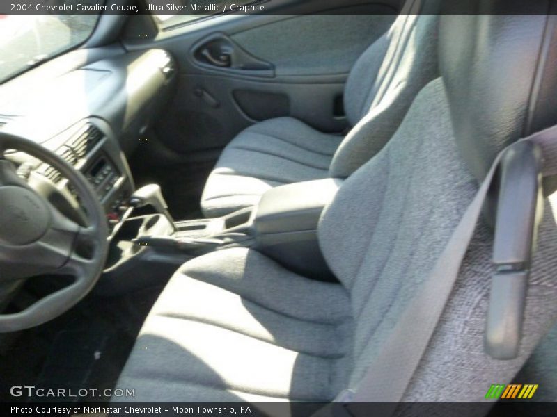 Ultra Silver Metallic / Graphite 2004 Chevrolet Cavalier Coupe