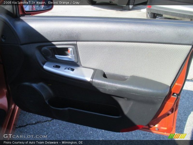 Electric Orange / Gray 2008 Kia Spectra 5 SX Wagon