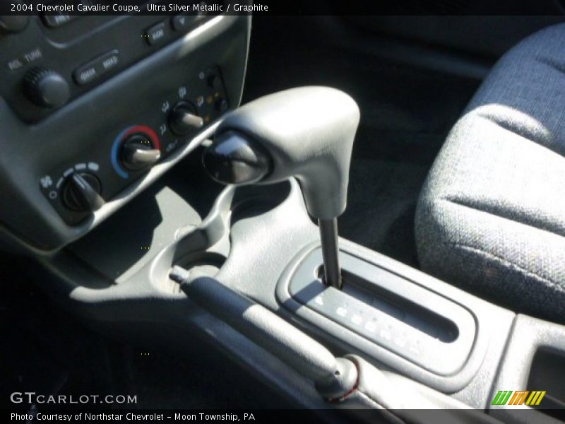 Ultra Silver Metallic / Graphite 2004 Chevrolet Cavalier Coupe
