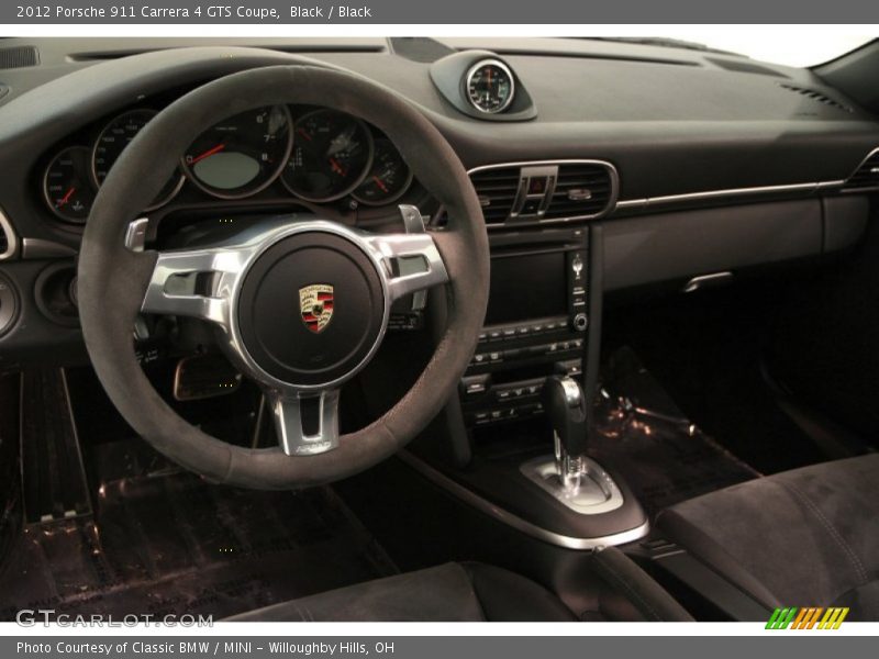 Dashboard of 2012 911 Carrera 4 GTS Coupe