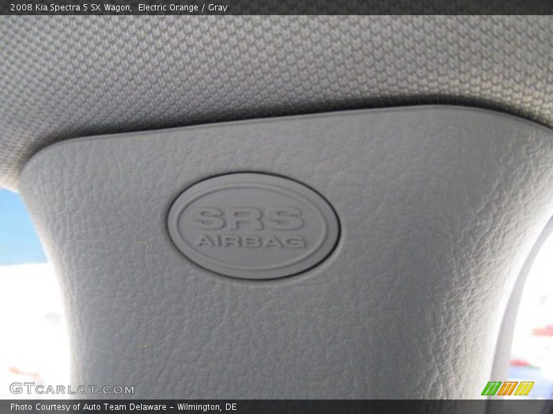 Electric Orange / Gray 2008 Kia Spectra 5 SX Wagon