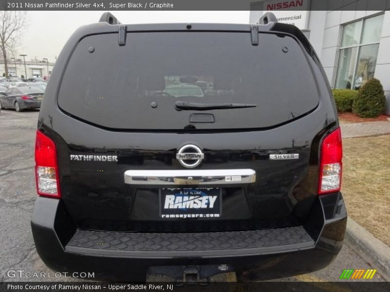 Super Black / Graphite 2011 Nissan Pathfinder Silver 4x4