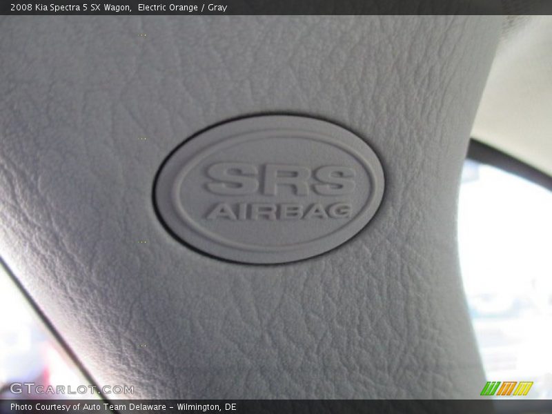 Electric Orange / Gray 2008 Kia Spectra 5 SX Wagon