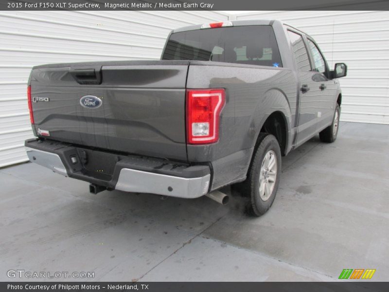 Magnetic Metallic / Medium Earth Gray 2015 Ford F150 XLT SuperCrew